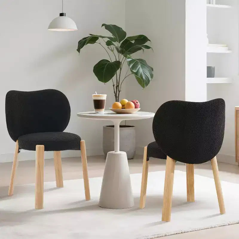 Jolie chaise décorative avec dossier Cœur, tabouret en tissu Teddy pour coiffeuse, bureau, chambre, salle à manger et salon