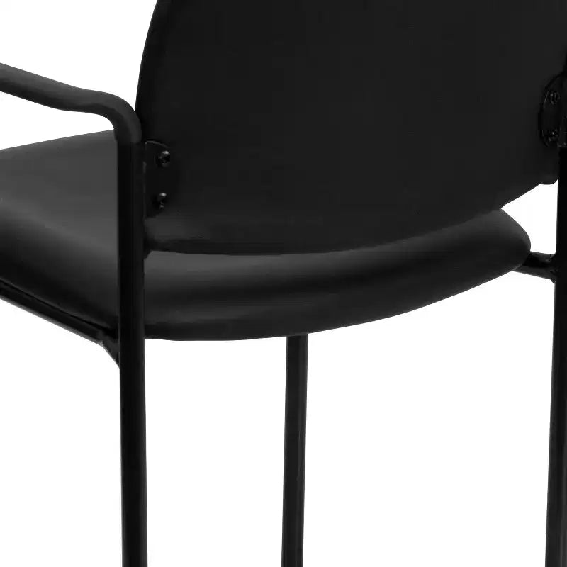 Chaise de réception latérale empilable en acier avec accoudoirs, modèle Confort